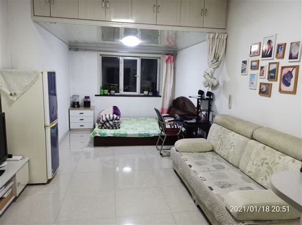 金恒北门2号楼步梯阁楼